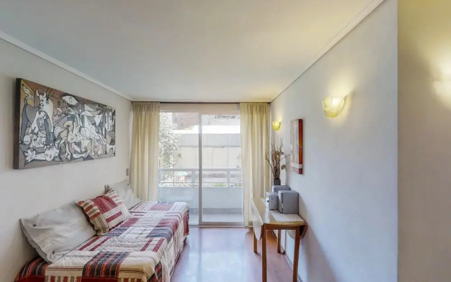 Departamento Central en Calle Lira