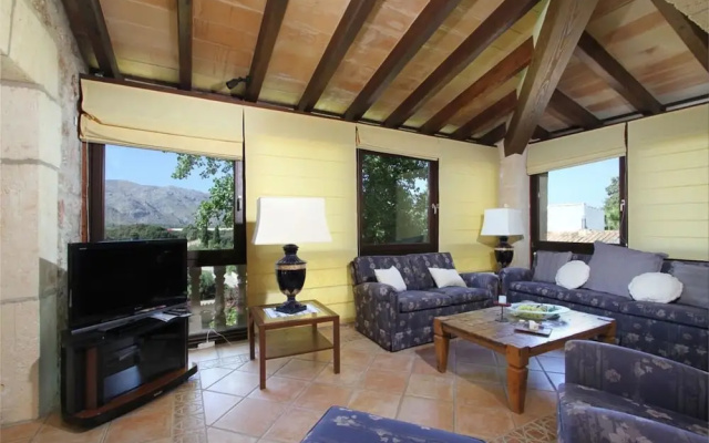 Villa - 4 Bedrooms with Pool - 103187