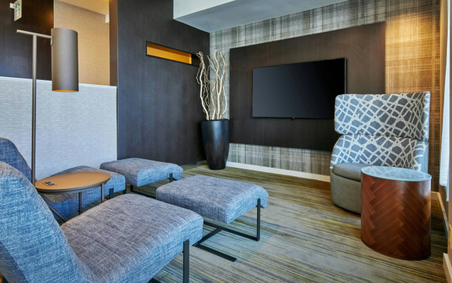 Courtyard by Marriott Indianapolis Castleton