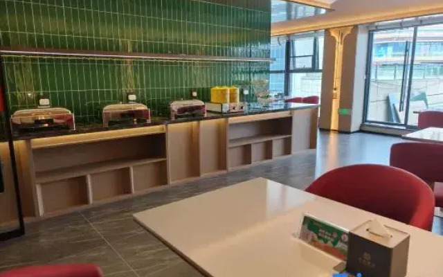 YunTing Hotel