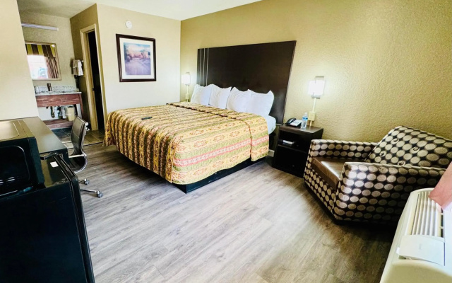 Rodeway Inn Expo Center
