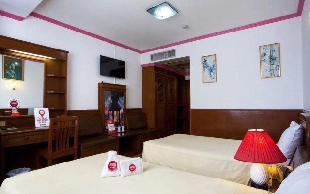 Nida Rooms Payathai 169 JJ Sunday