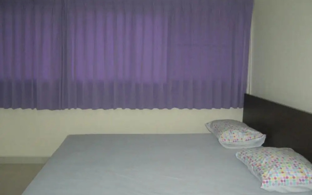 Room-chan Kim Don Mueang Guest House, lo