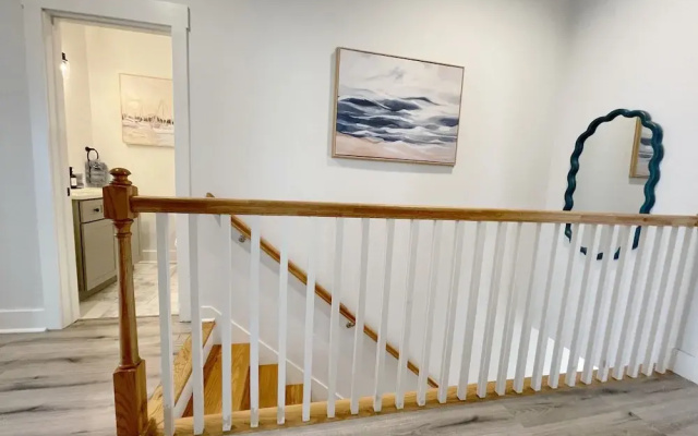 Stylish 1900s Renovated Apartments