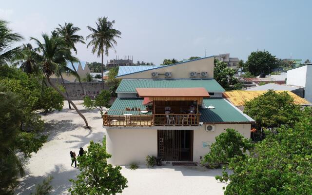 Gurus Maldives at Gulhi Island 0