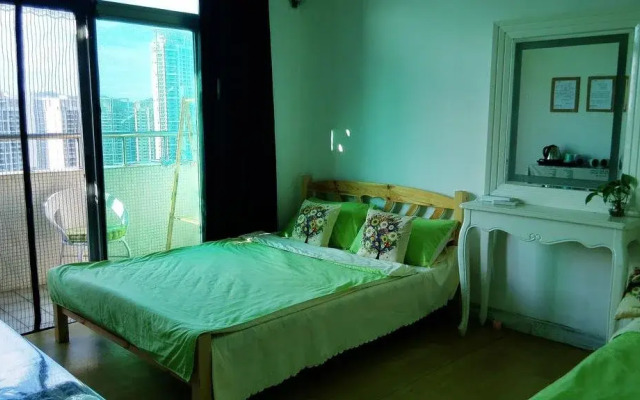 Zhuhai Chuntian Huahua Youth Hostel