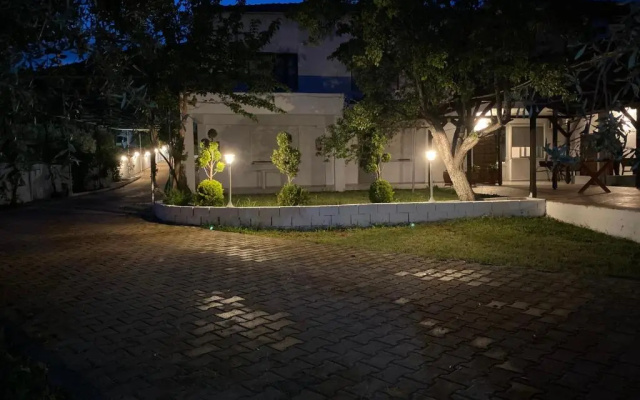 V-Suites 2