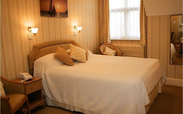 Chudleigh Hotel