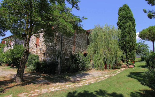 Adorable Farmhouse in Asciano