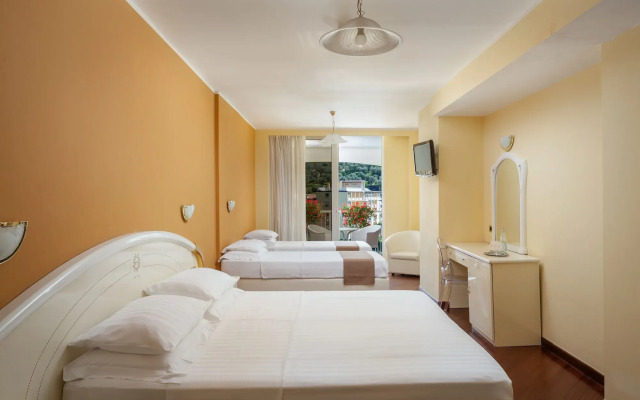 Hotel Savoy Palace - Tonelli Hotels