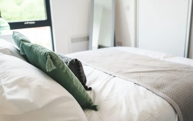Staycay Modern Studio Apartment in Sheffield City Centre