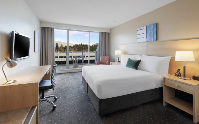 Crowne Plaza Hotel Queenstown by IHG