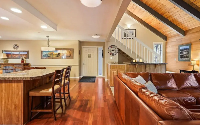 15 Blue Grouse 4 Bedroom Home