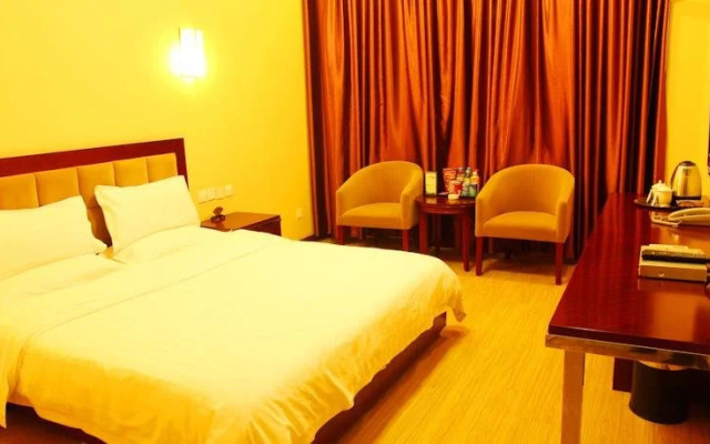 Dujiangyan Spring Business Hotel