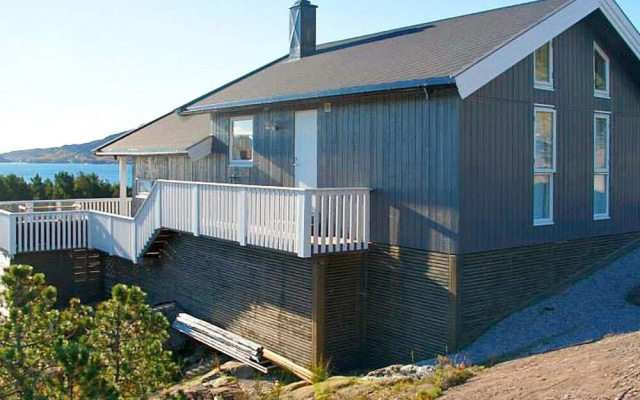 6 Person Holiday Home in Hartbakke