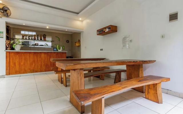 Hotel O Canggu Near Echo Beach Formerly Saren Guesthouse