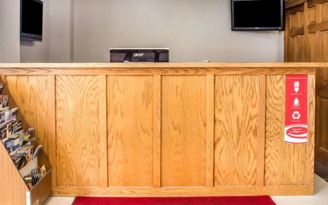 Econo Lodge Brockport