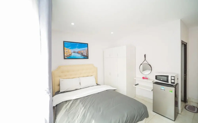 Parkhomes Service Apartment