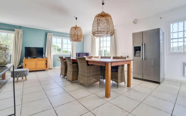 Modern Villa With Swimming Pool in Sainte-maxime