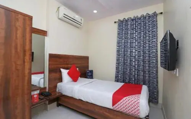 Hotel Cloud 9 By OYO Rooms