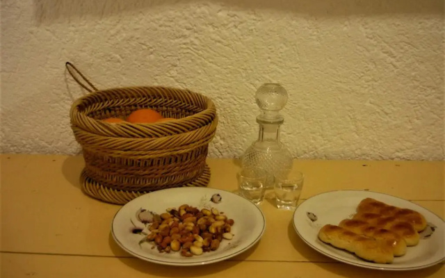 Villa Kamari-Cretan style apartment