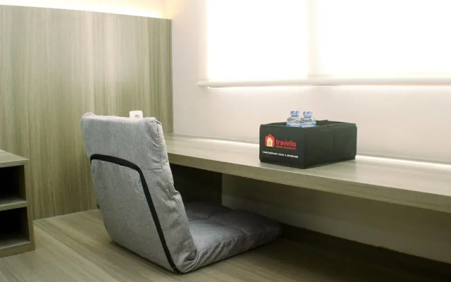 Comfy Studio Apartment at LRT City Jatibening