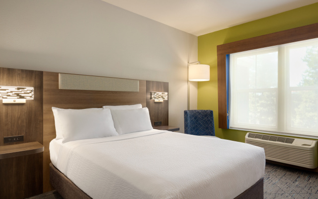 Holiday Inn Express West Sacramento by IHG