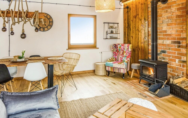 Stunning Home in Narty With Jacuzzi, 3 Bedrooms and Wifi