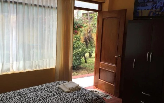 Casa Jardín