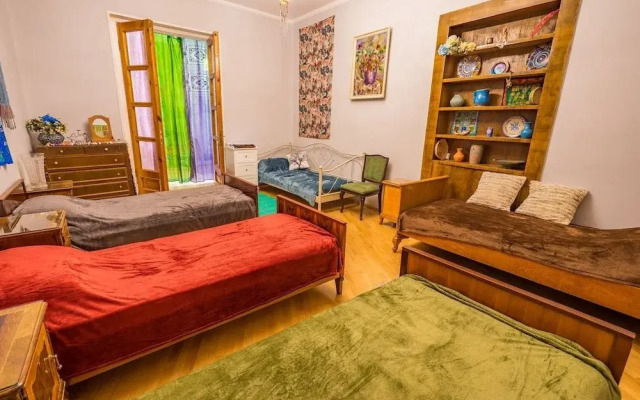 Kg Guest House