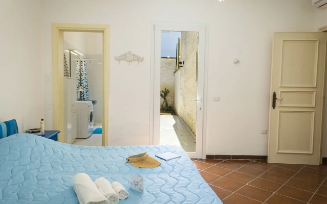 Villetta Sirena Near The Beach