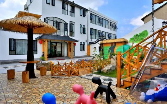 Chuxin Moshe Designer Hostel