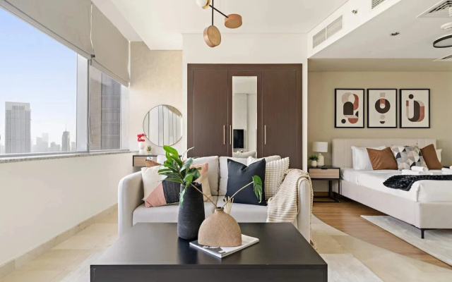 Silkhaus Modern Studio in Sky Gardens Tower Difc