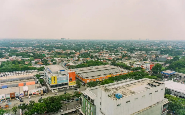 Stunning And Comfortable Studio At Transpark Bintaro Apartment