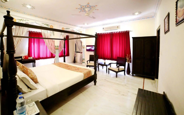Hotel Royal Pratap Niwas