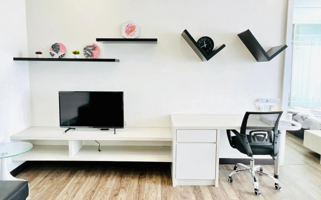 LANDMARK2 - GreenView, QuietSpace, BudgetStay, FreeParking, Near Kajang, SgLong, C180, Cheras