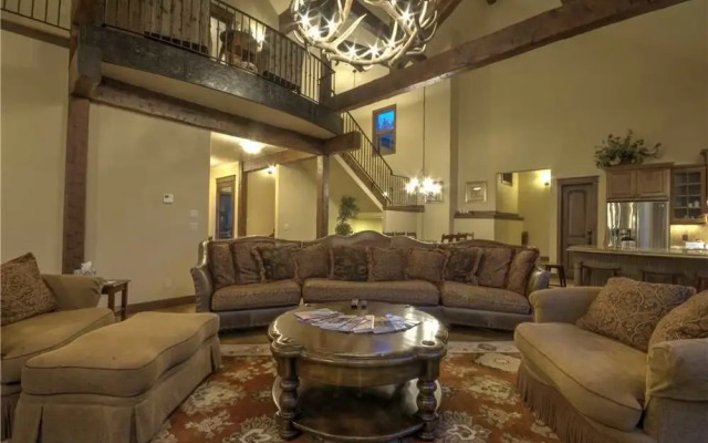 Overlook Chalet