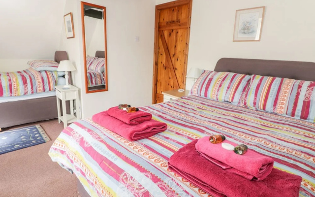 Lyndale Cottage
