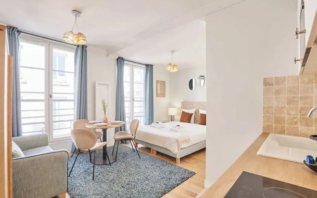Superb Studio Center of Paris Montorgueil