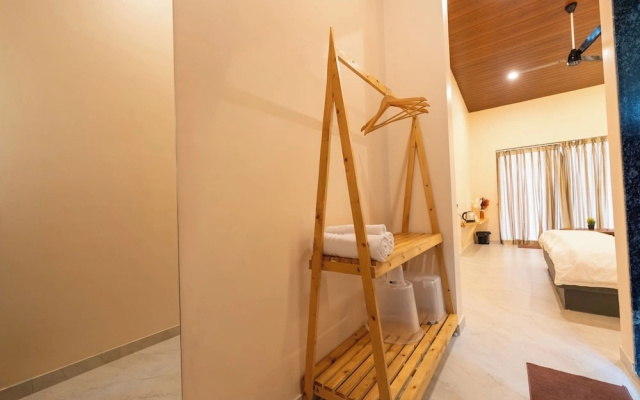 Aavaas Farm Hostel
