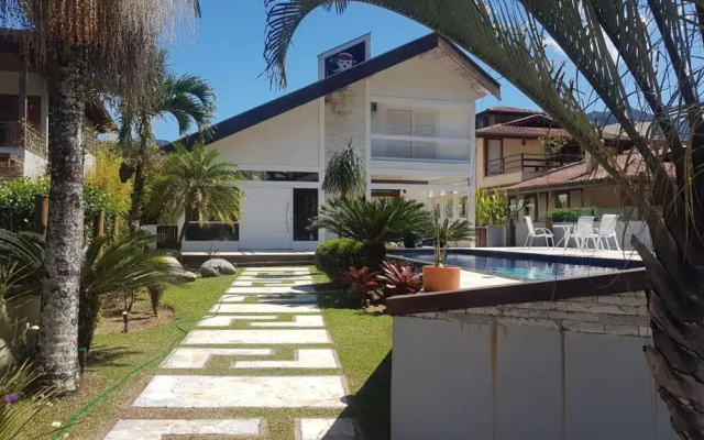 Linda Casa Alto Padrao - Ubatuba Sp