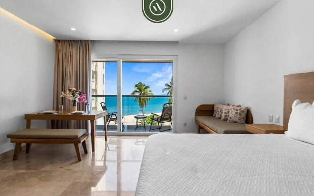 Brand New Oceanview Studio - Pools - Beach - Gym