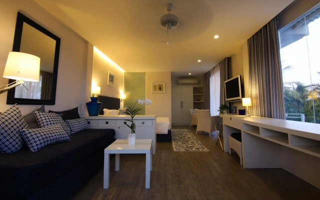 Phuket Boat Quay Hotel Panwa Beach