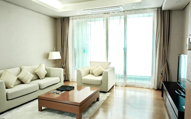 DMC Ville Serviced Apartment for Foreigners