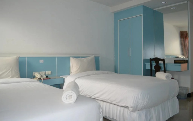 Romantic Hotel