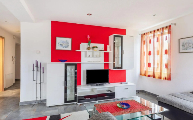 Cosy Apartment in Altshausen Near Castle