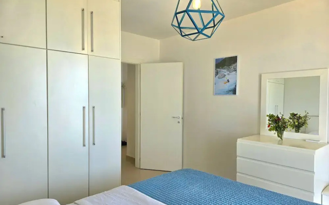 Sea Vista Apartment 158