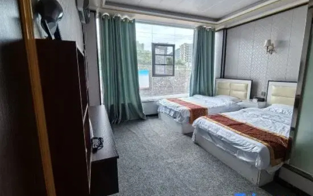 Mingdong Lake Hotel