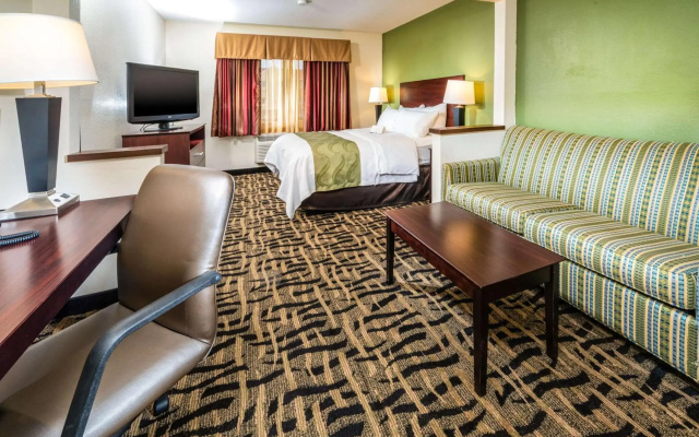 Quality Inn & Suites Danville East