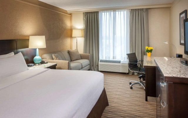 Holiday Inn Cleveland Strongsville Arpt